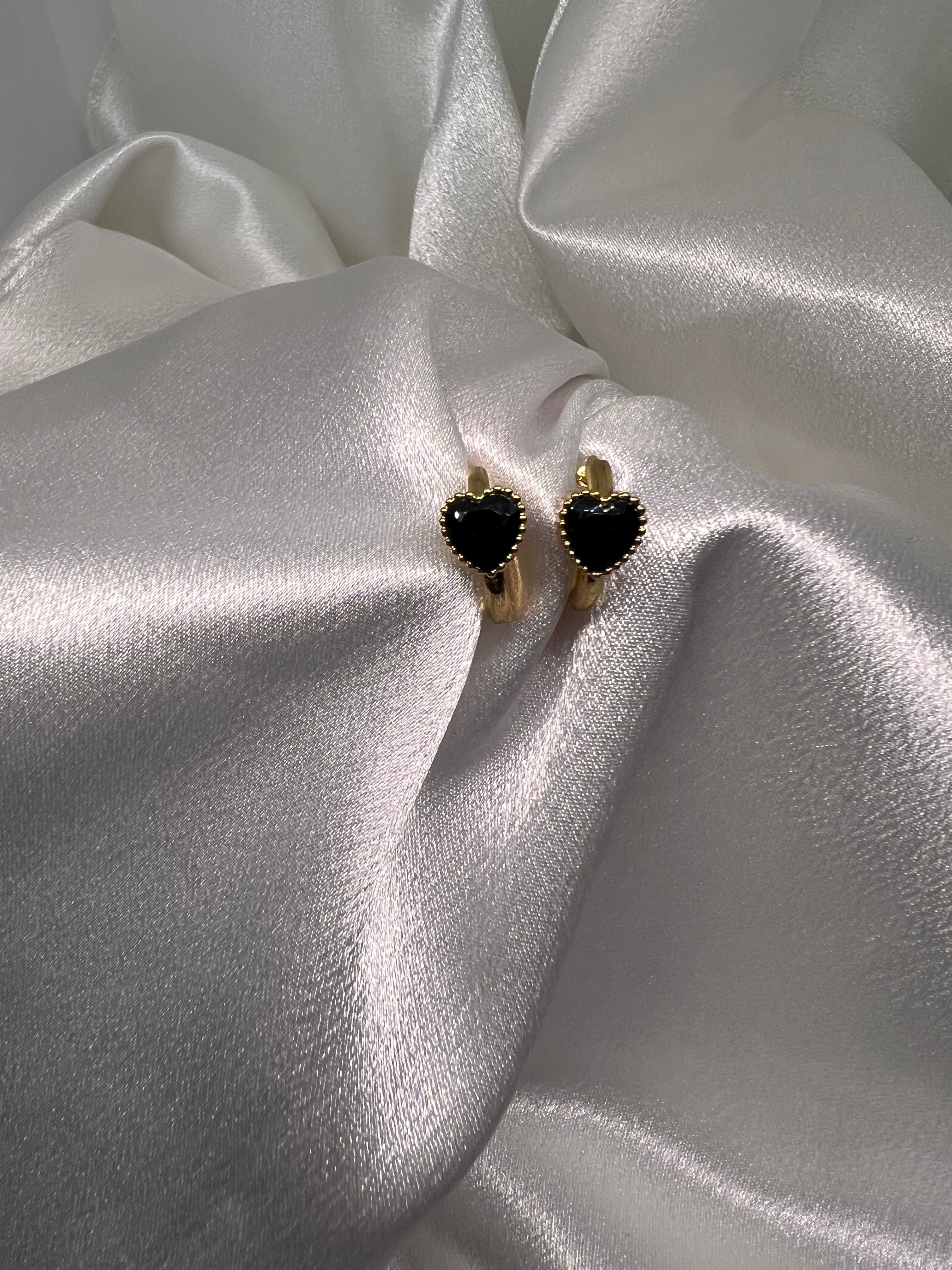 Σκουλαρίκια