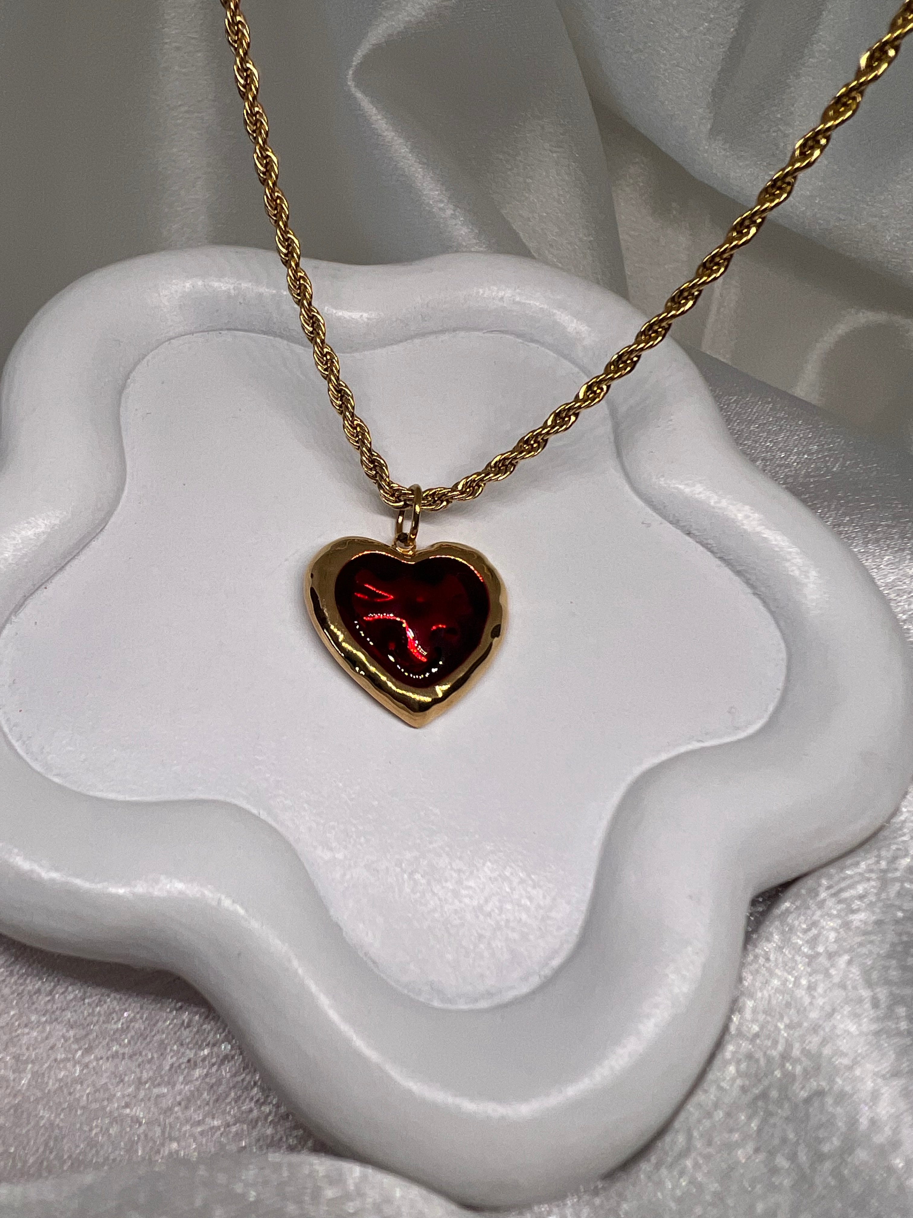 Κόκκινη καρδιά