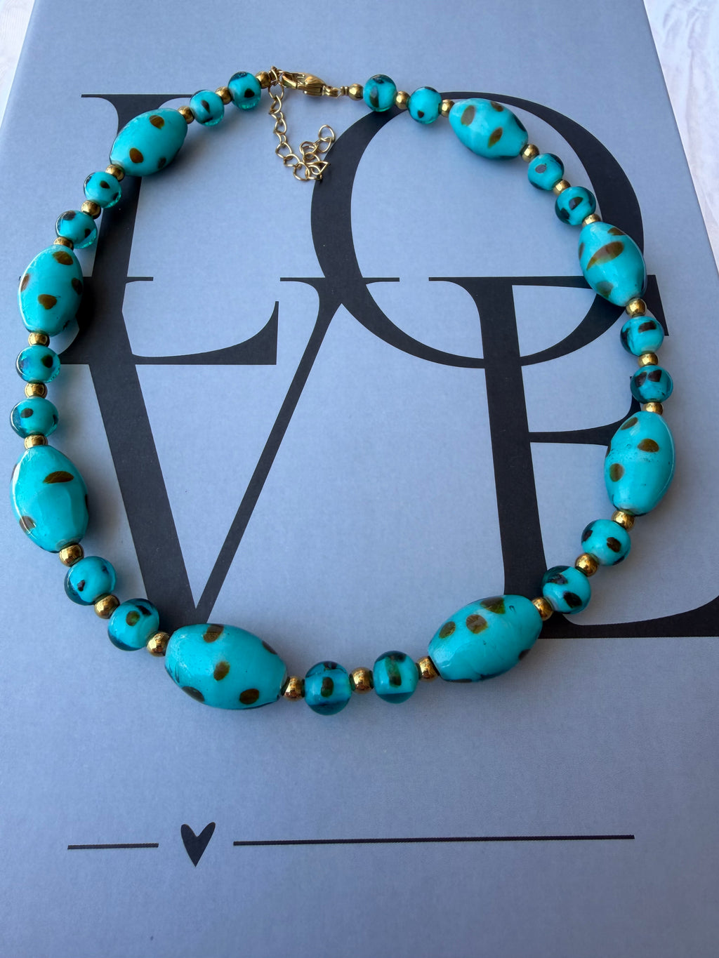 Simple aqua elegance