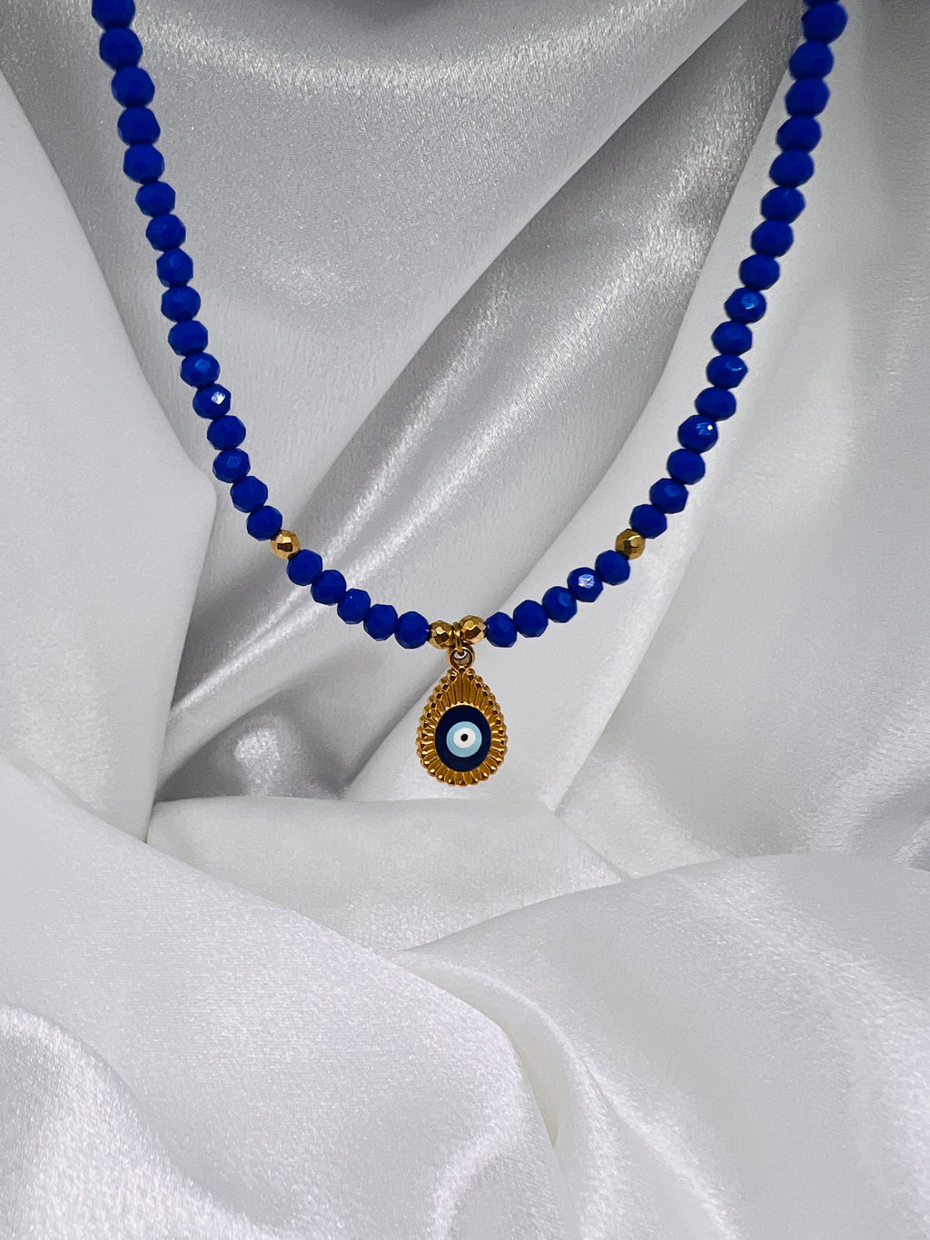 Μπλε Κολιέ με Κρεμαστό Μάτι