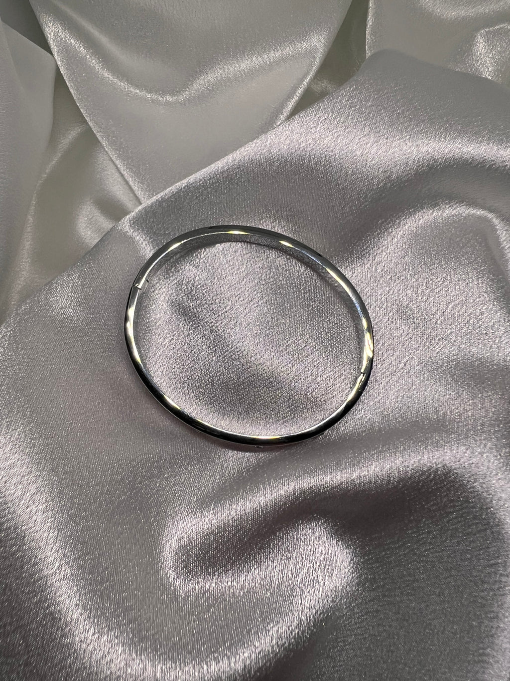 Ασημί χειροπέδα