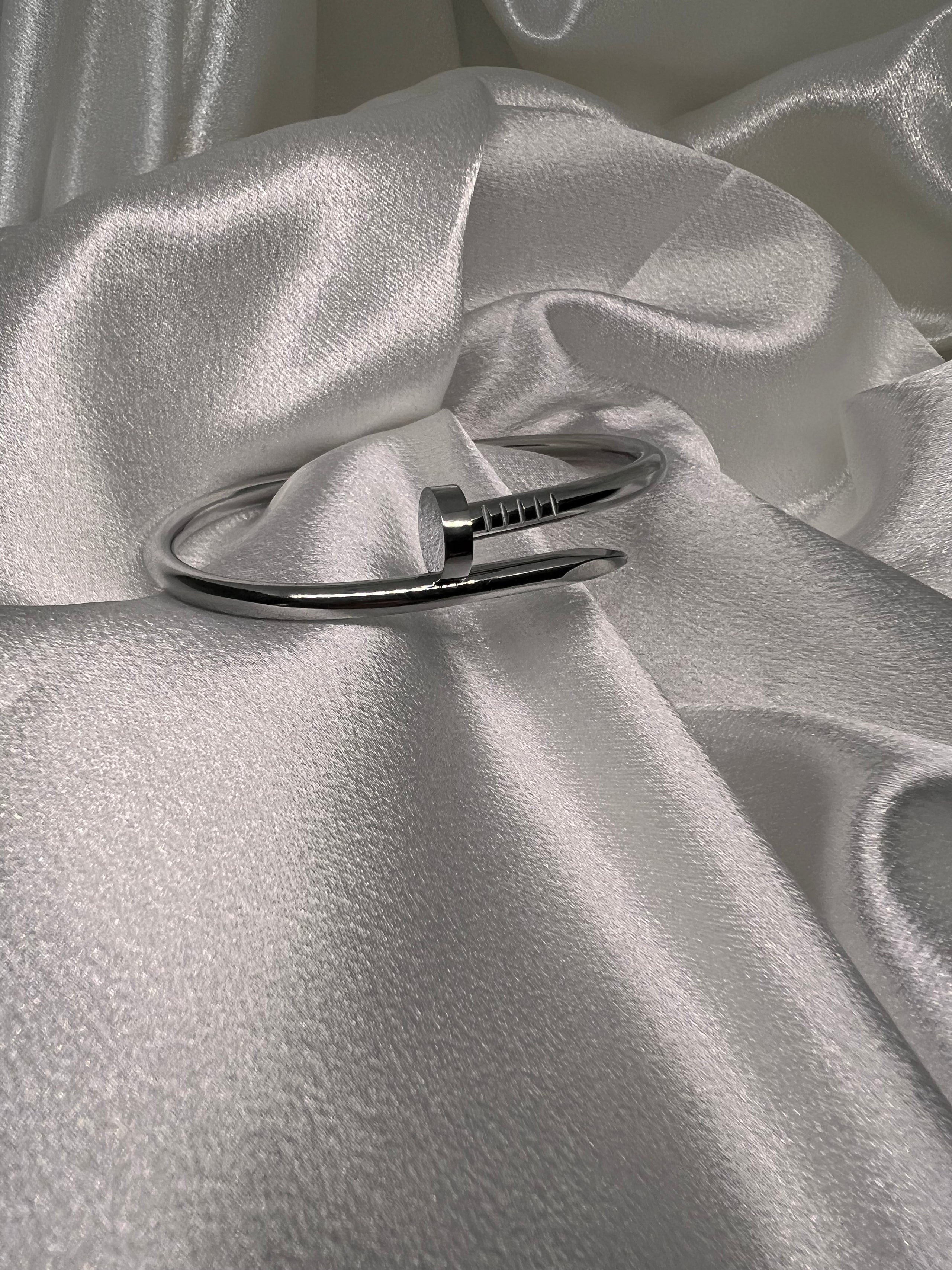 Ατσάλινη χειροπέδα καρφί