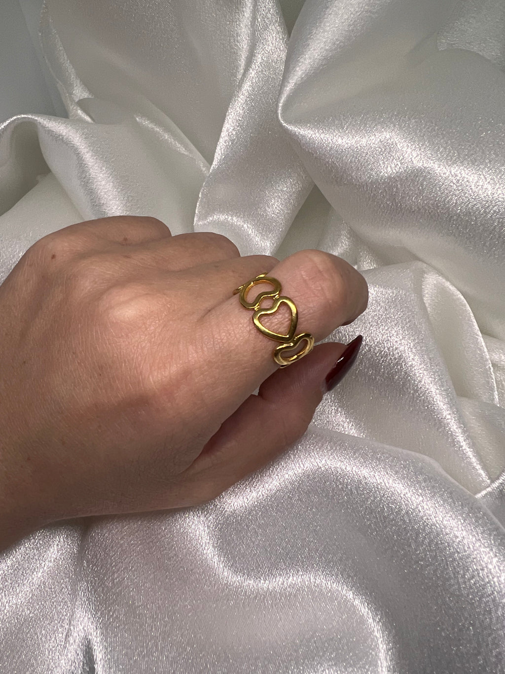 Ατσάλινο δακτυλίδι με καρδιές