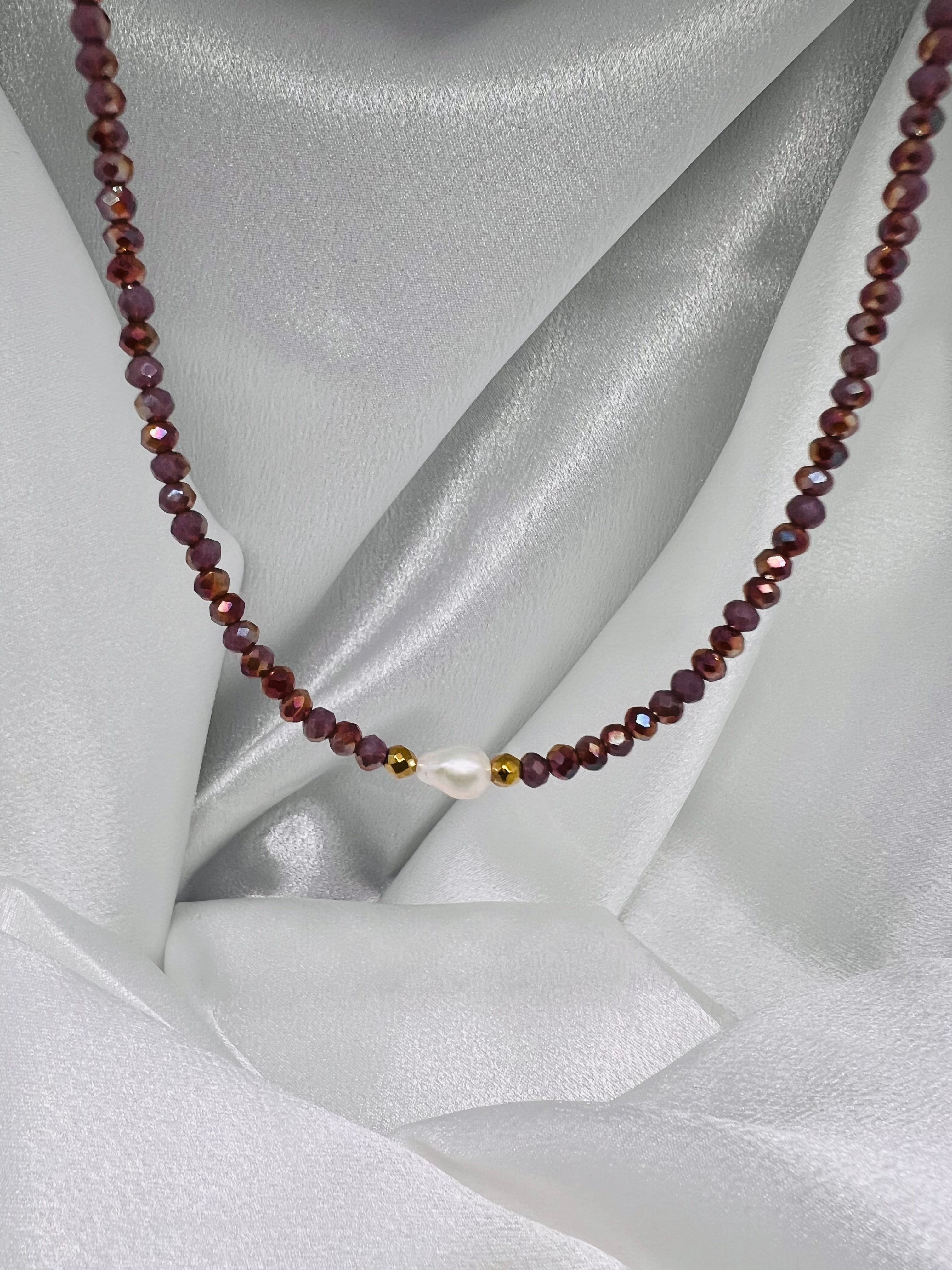 Κολιέ με Φυσικό Μαργαριτάρι & Κρύσταλλα