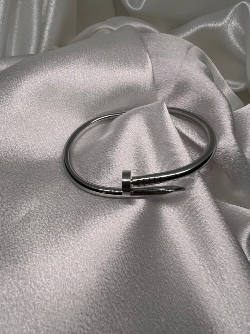 Ατσάλινη χειροπέδα καρφί